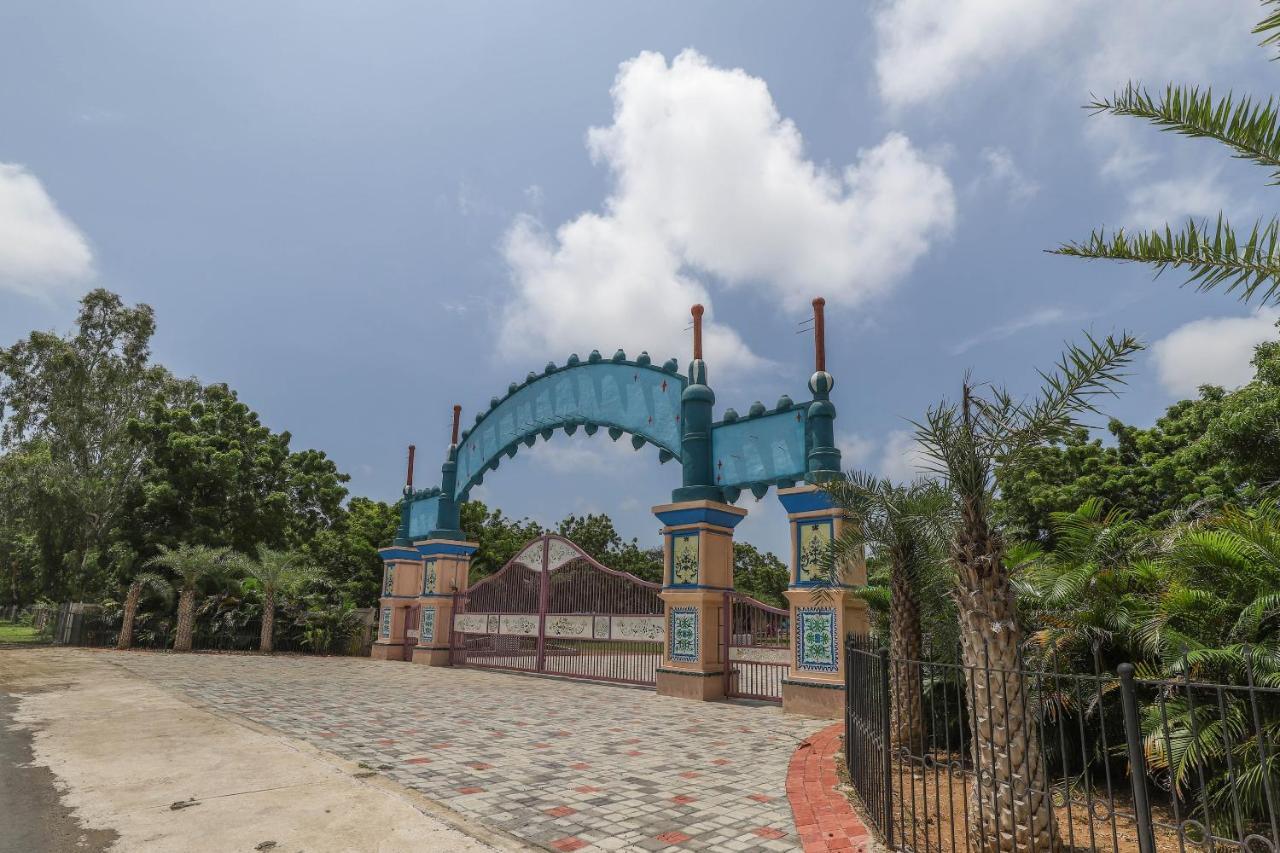 Capital O 49279 Chhab Chhaba Chhab Water Fun Park & Resort Damka Exterior photo