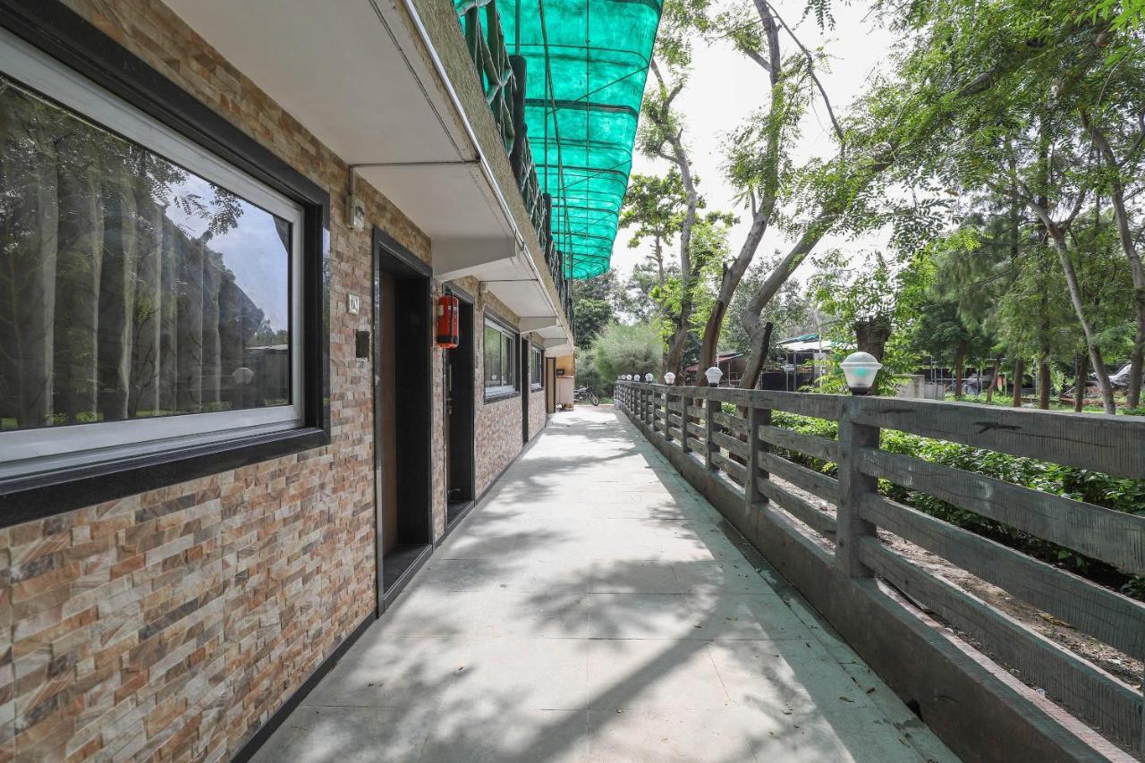 Capital O 49279 Chhab Chhaba Chhab Water Fun Park & Resort Damka Exterior photo